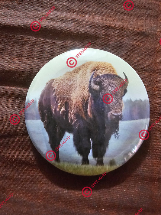 AMERICAN BISON COLLECTIBLE BUTTON 2 1/2 INCHES.